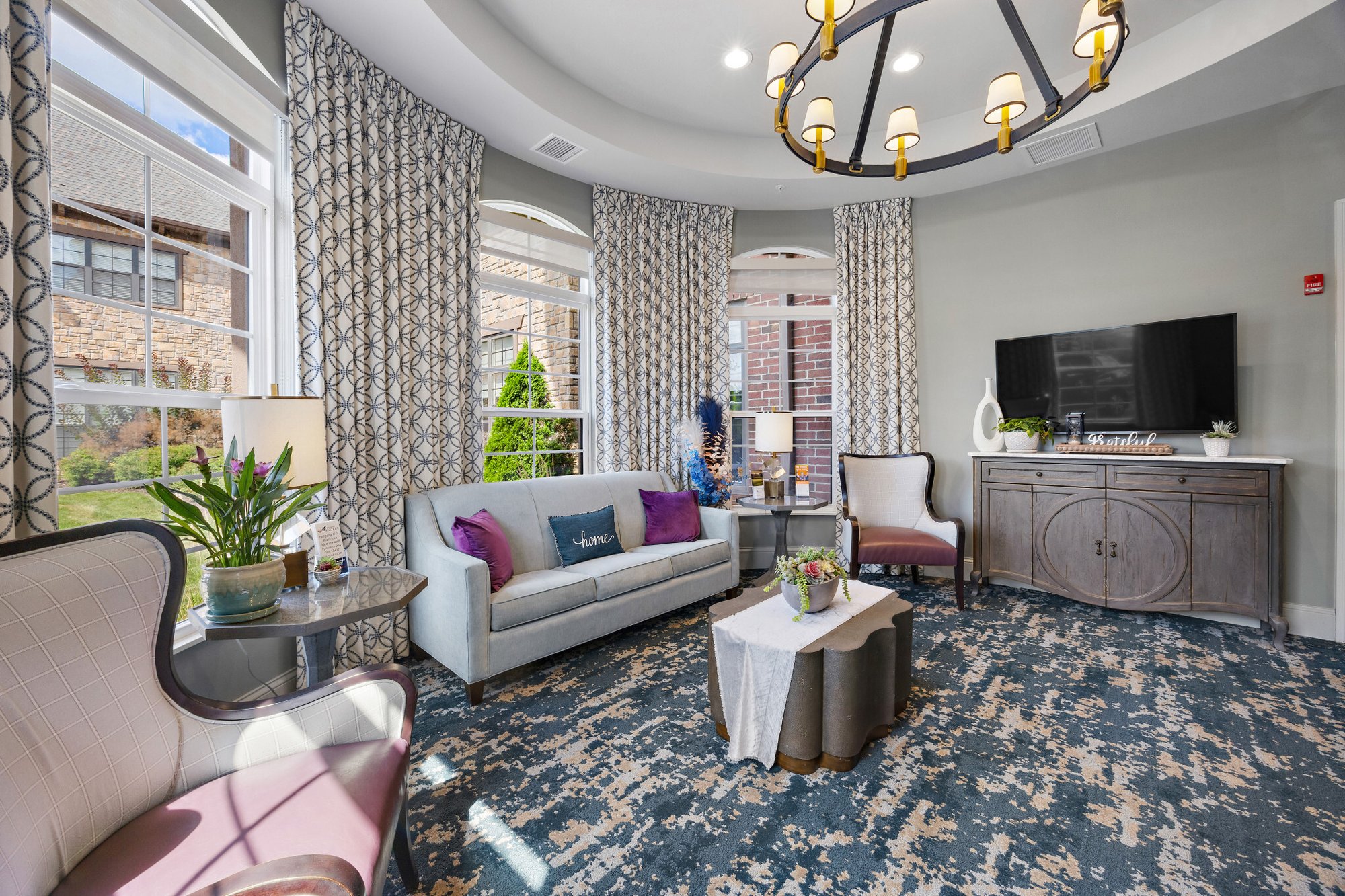 Commercial_16040_West_Greenfield_Avenue_010