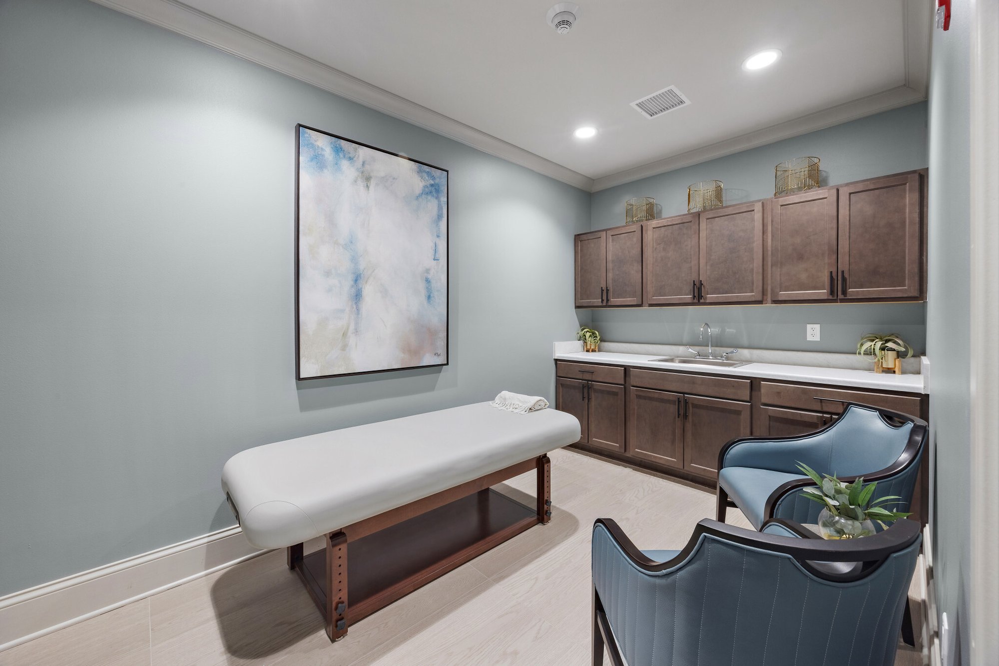 Commercial_16040_West_Greenfield_Avenue_028