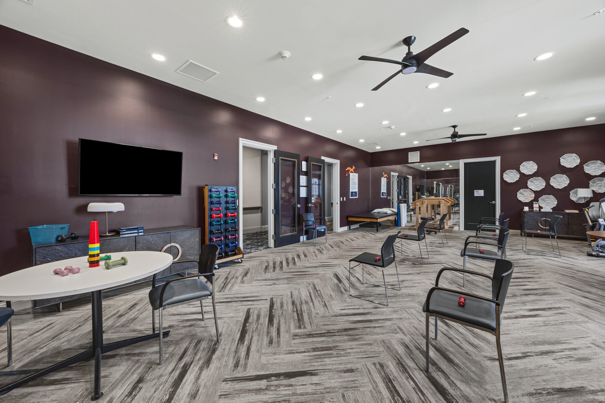 Commercial_16040_West_Greenfield_Avenue_058