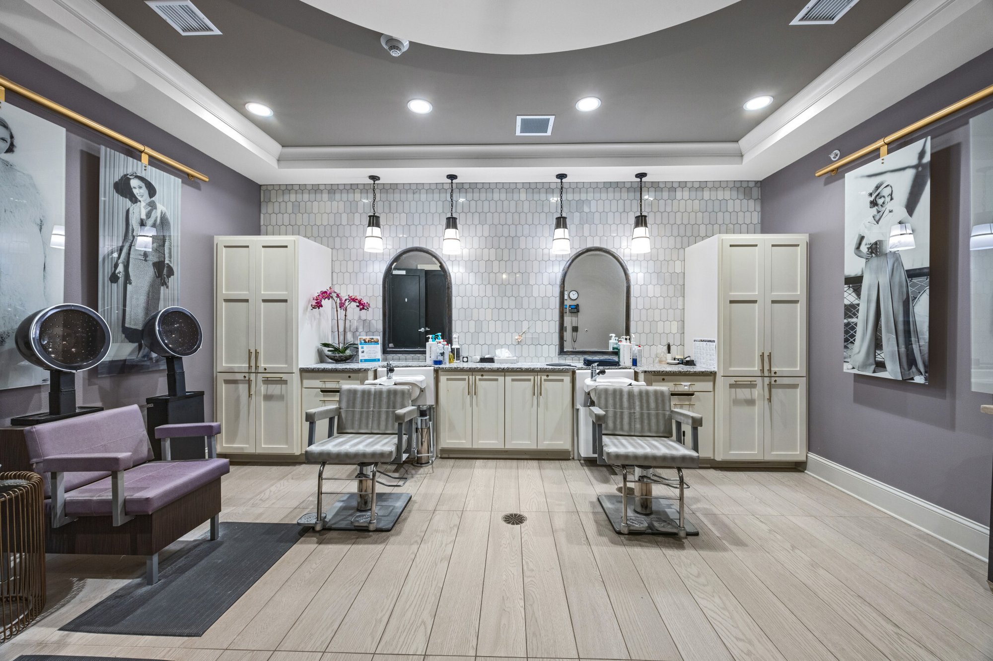 Commercial_16040_West_Greenfield_Avenue_065